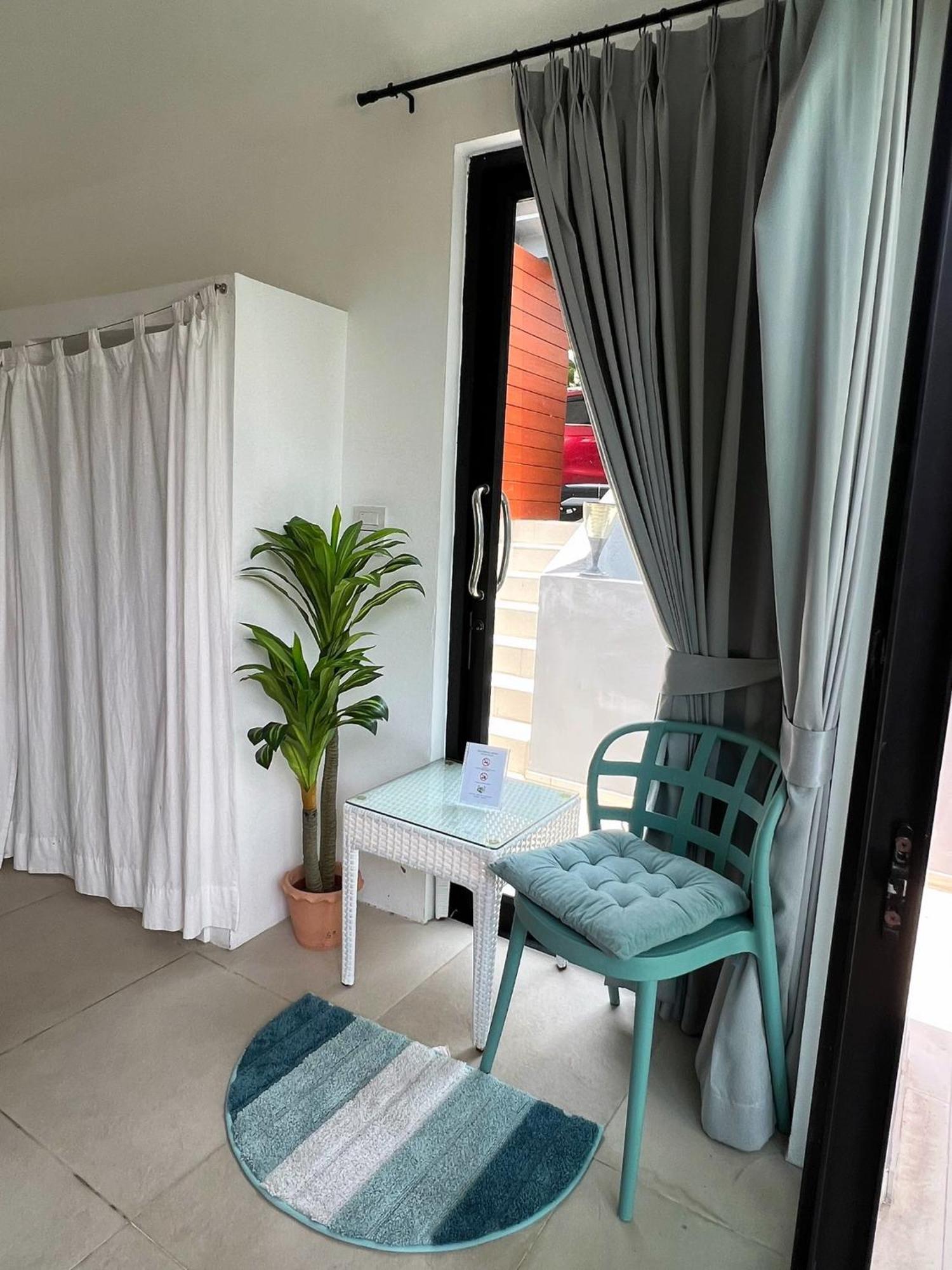 Tropical Cocoon Villaer *