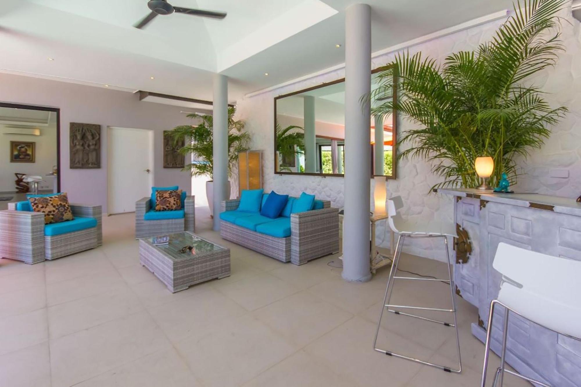 Tropical Cocoon Villaer *
