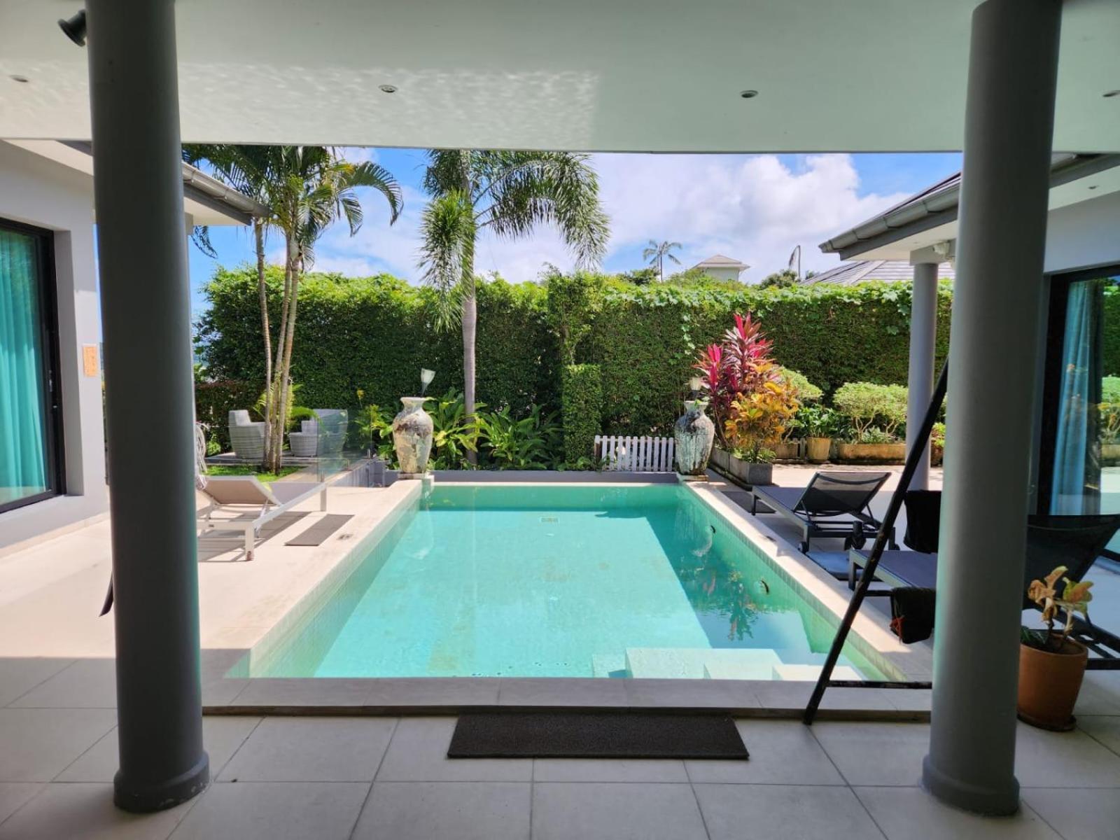 Villaer Tropical Cocoon